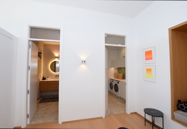 Adamar - Zona de descanso, baño y lavanderia